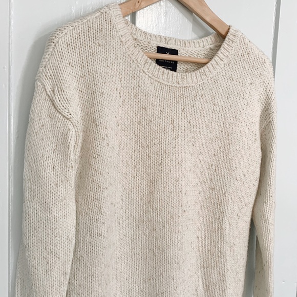 American Eagle Women’s Vintage Boyfriend Sweater - Picture 4 of 4